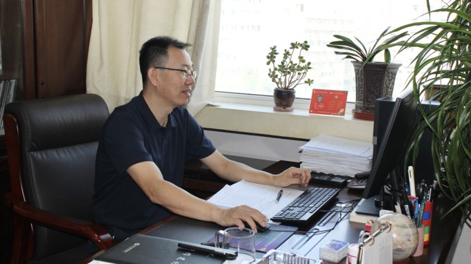 《專家風采》專題報道④ | 崔建勤：扎根建材科研一線 勇擔綠色創(chuàng)新使命